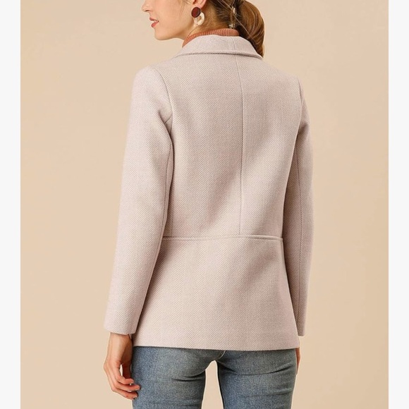 Ladies Winter Coat - Picture 10 of 10